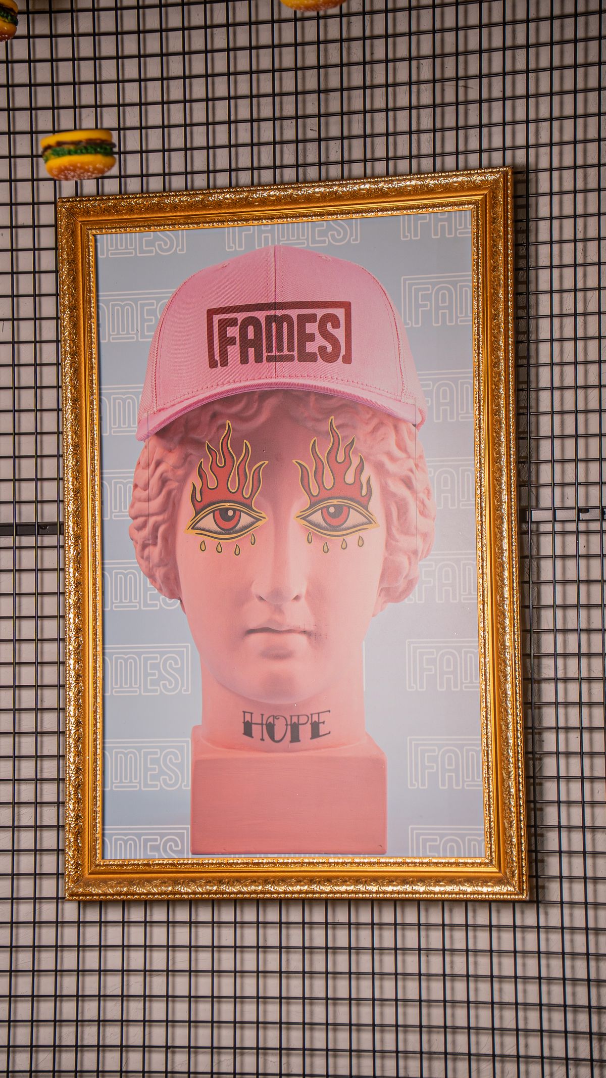 Decoración HOPE en Fames Burger